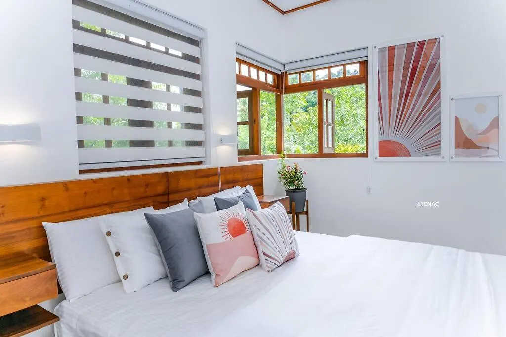 Coco Villa Kandy City 0*,